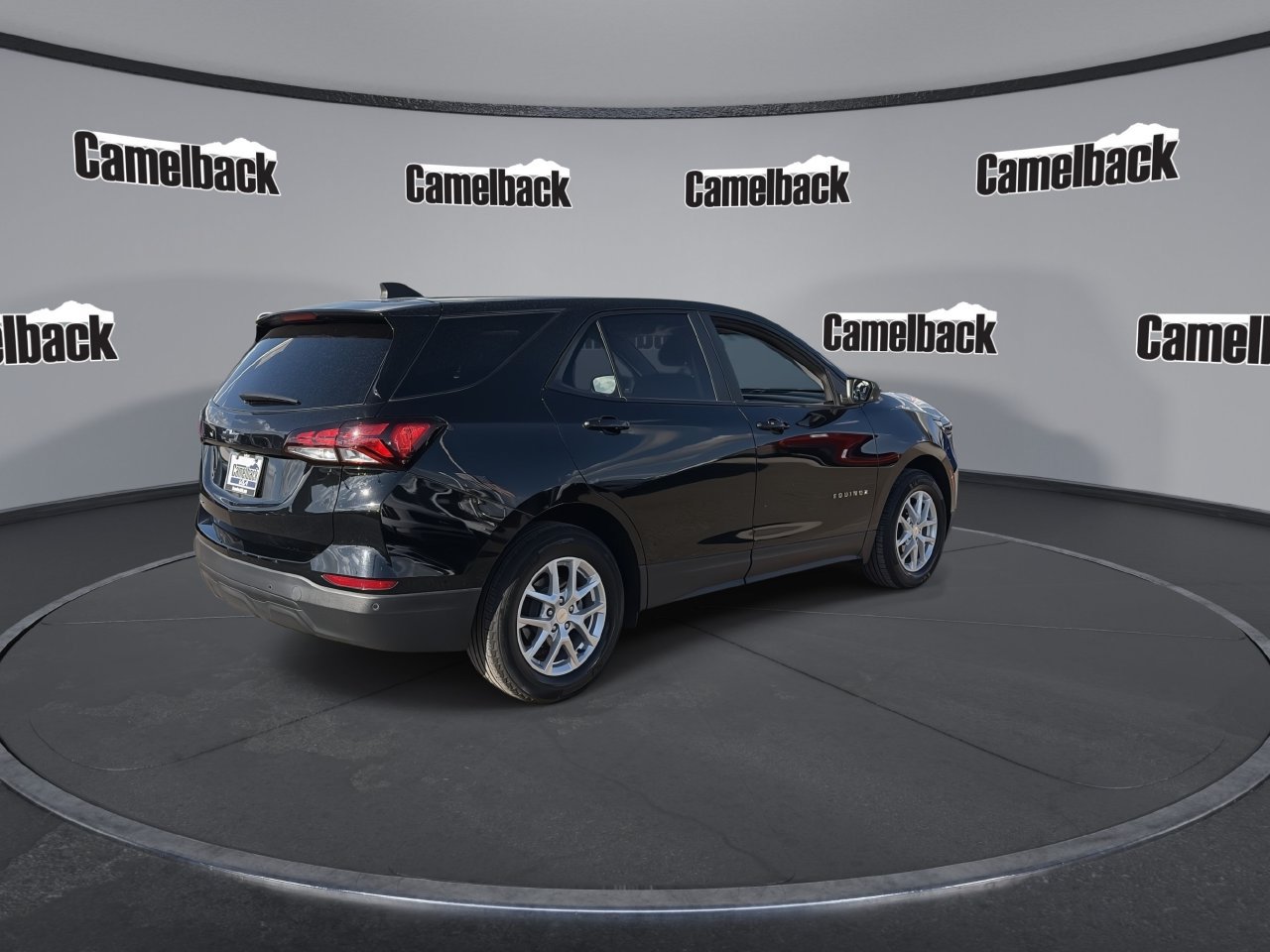 Used 2024 Chevrolet Equinox LS w/ LS Convenience Package FWD image 7