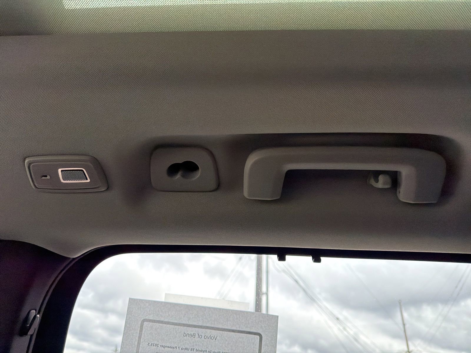 Used 2025 Volvo XC90 T8 Ultra w/ Protection Package Premier image 49