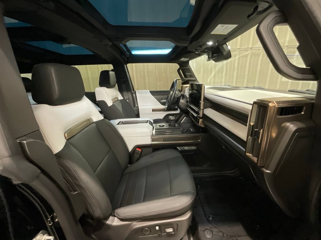 Used 2024 GMC Hummer EV 2X w/ Extreme Off-Road Package AWD/4WD image 14