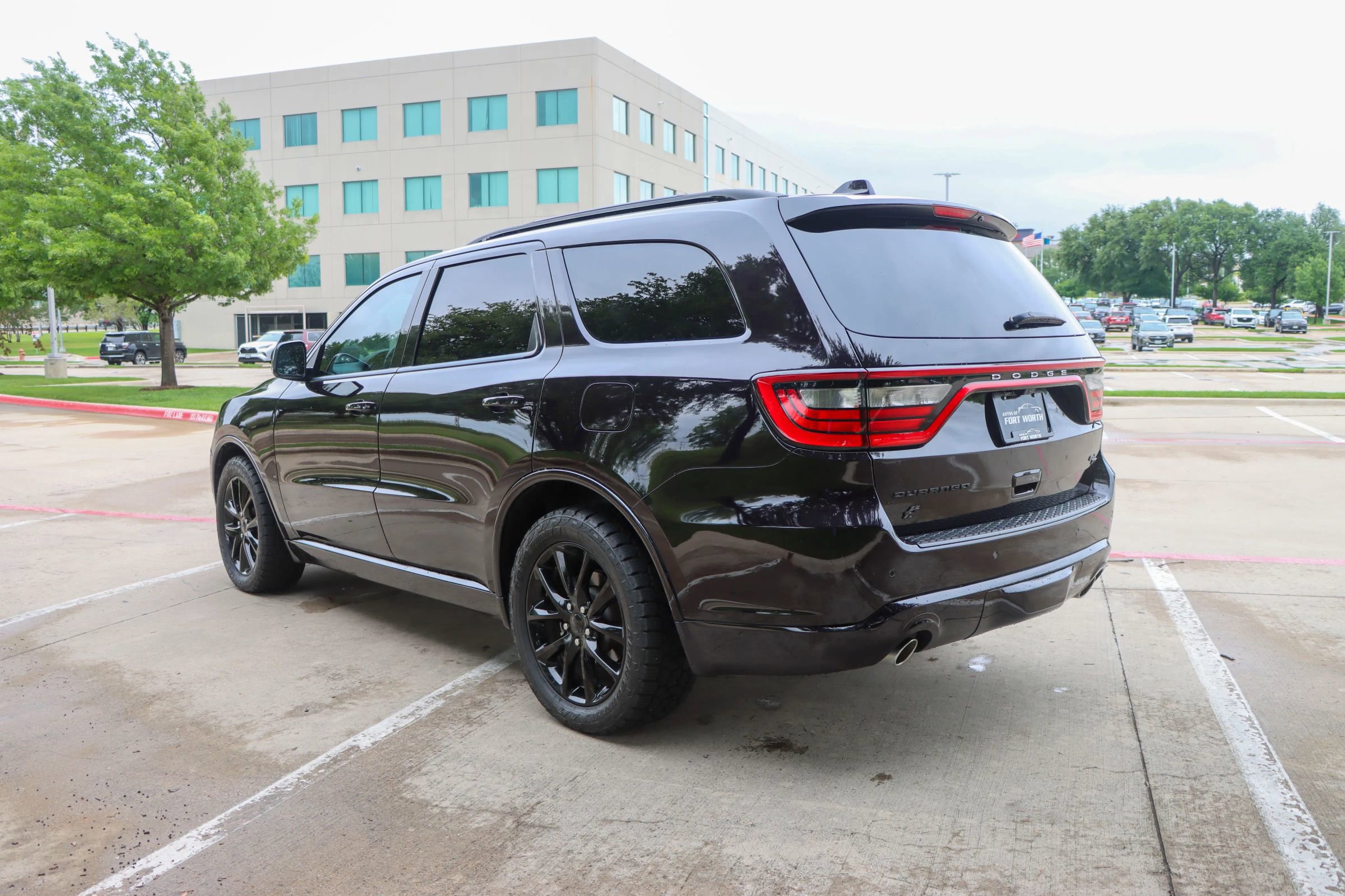 Used 2018 Dodge Durango R/T w/ Technology Group AWD/4WD image 5