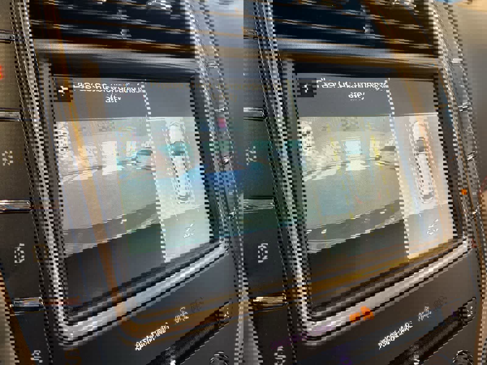 Used 2017 Lincoln MKX Black Label w/ Driver Assistance Package image 23