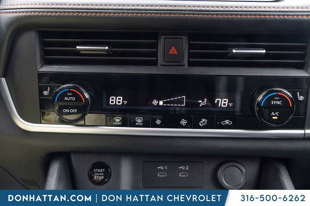 Used 2025 Nissan Rogue SV AWD/4WD image 9