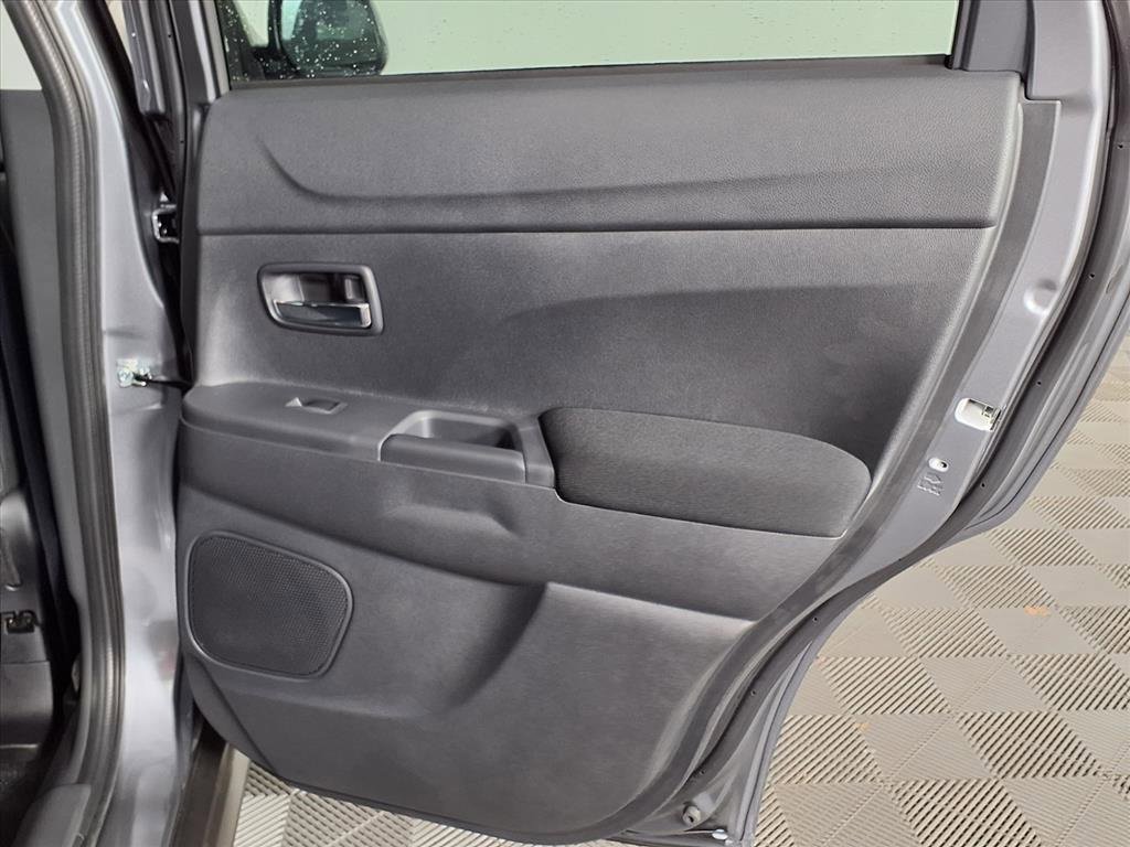 New 2025 Mitsubishi Outlander Sport ES image 10