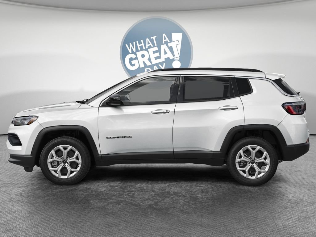 New 2026 Jeep Compass Limited image 5