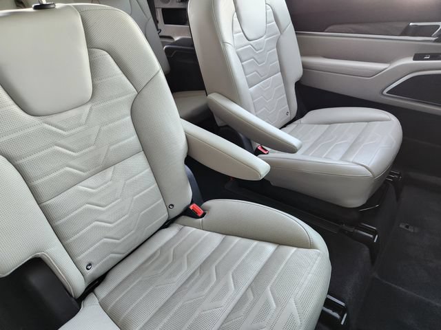 Used 2021 Kia Telluride SX w/ SX Prestige Package AWD/4WD image 21