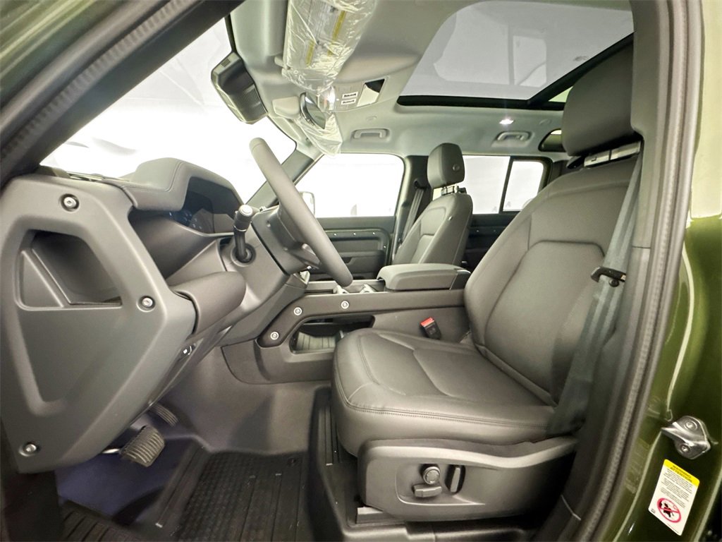 New 2026 Land Rover Defender 110 S image 21