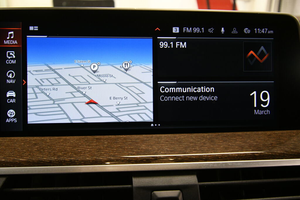 Used 2021 BMW X3 xDrive30i w/ Convenience Package (ZC2) image 15