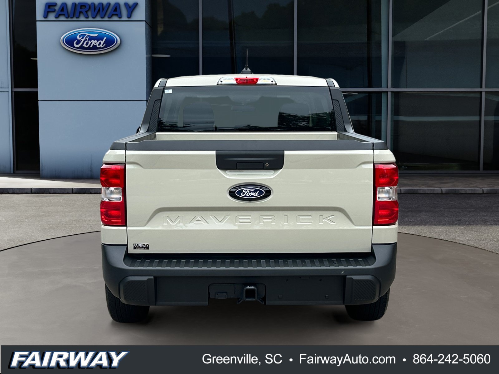 Used 2025 Ford Maverick XLT FWD image 6