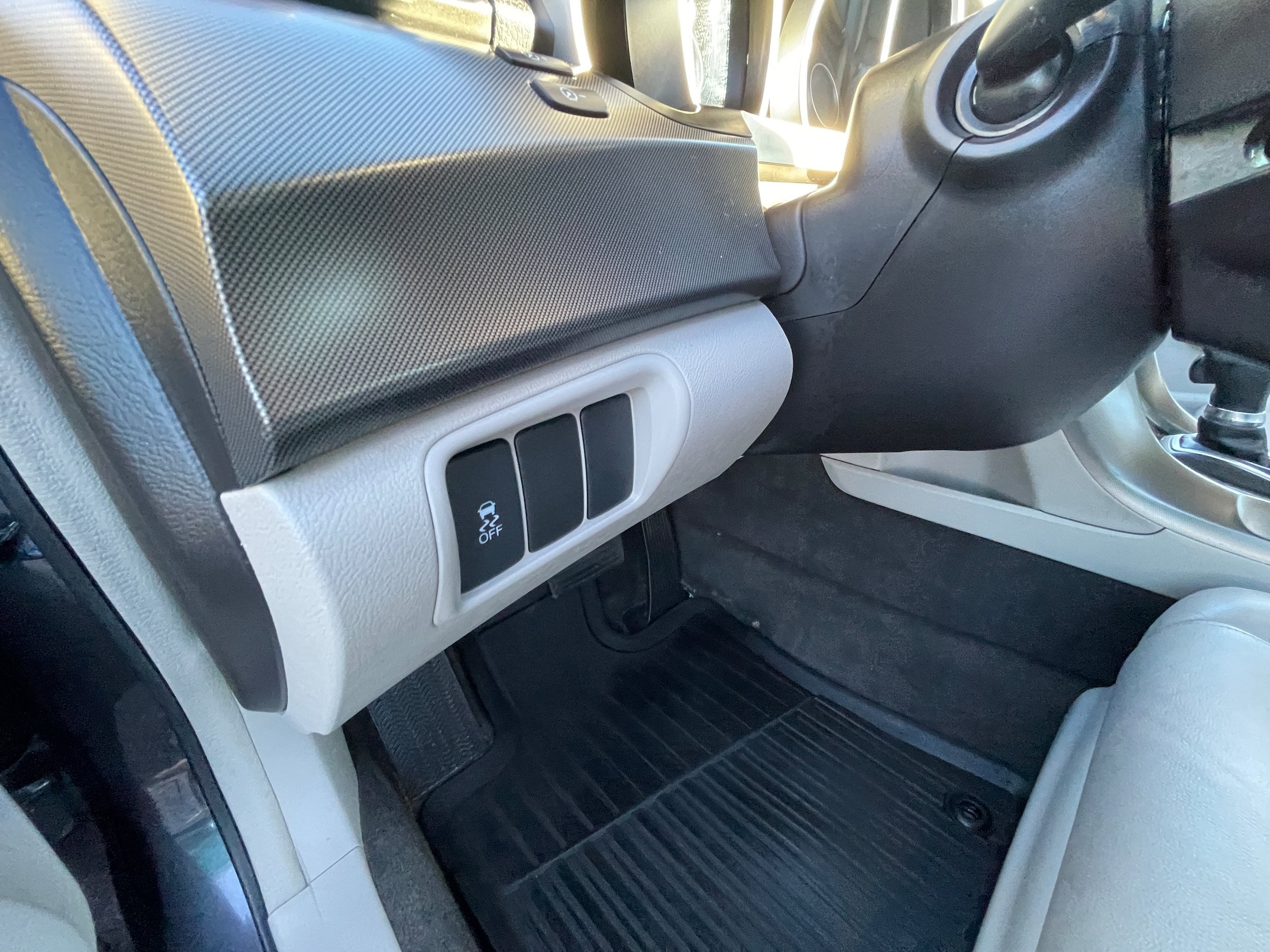 Used 2012 Acura TL FWD image 17