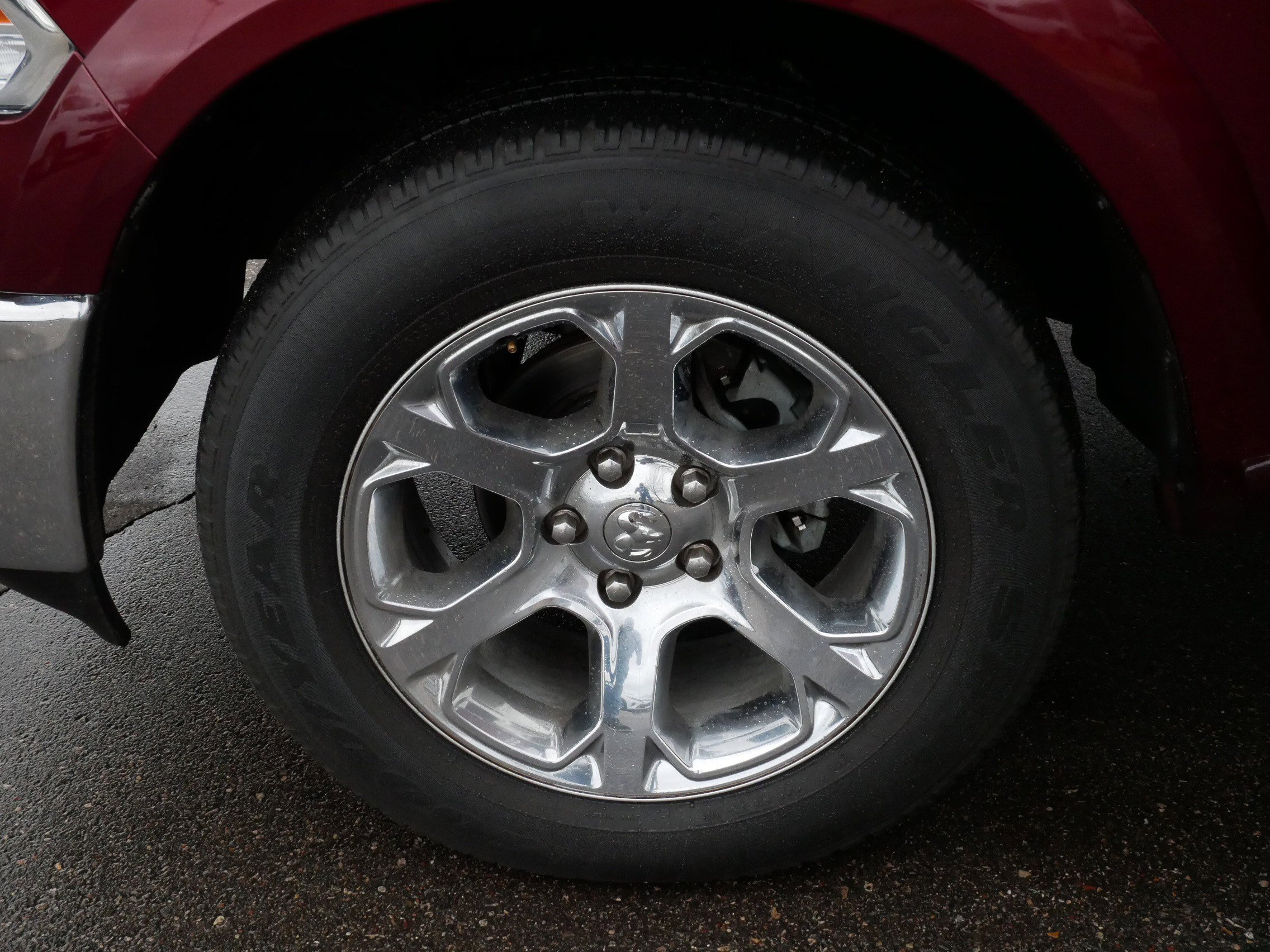 Used 2017 RAM 1500 Laramie w/ Convenience Group image 15