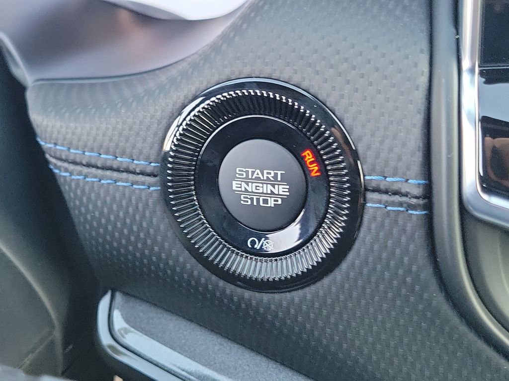 New 2026 Jeep Compass Latitude image 9