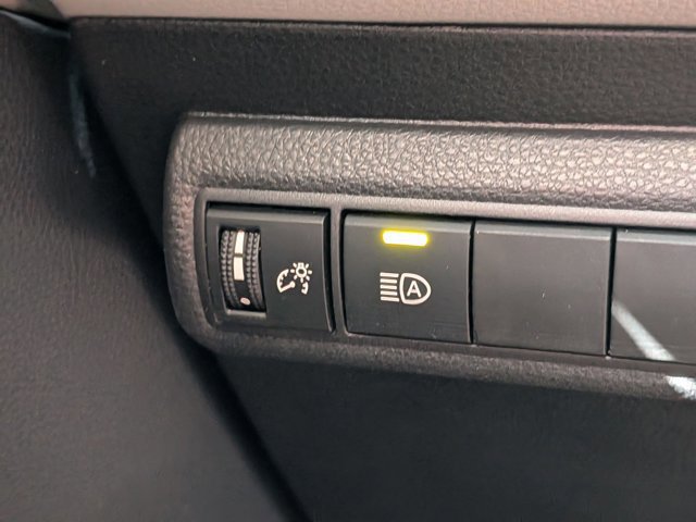 Used 2025 Toyota Corolla LE FWD image 10