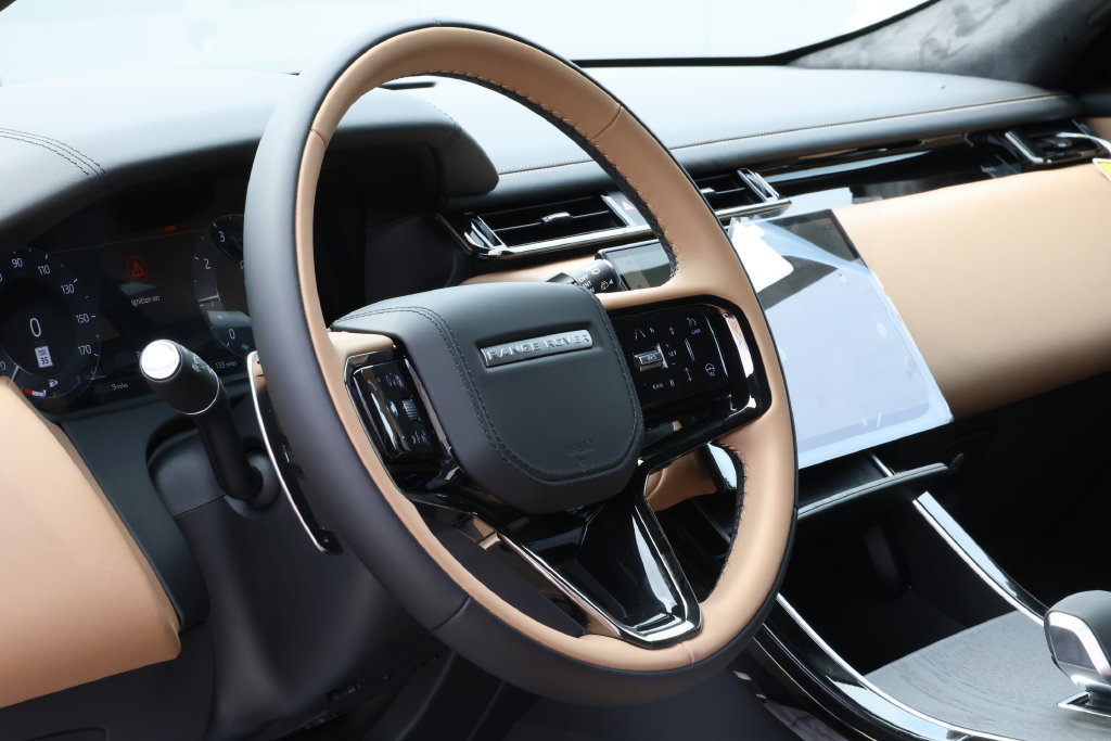 New 2026 Land Rover Range Rover Velar Autobiography AWD/4WD image 7