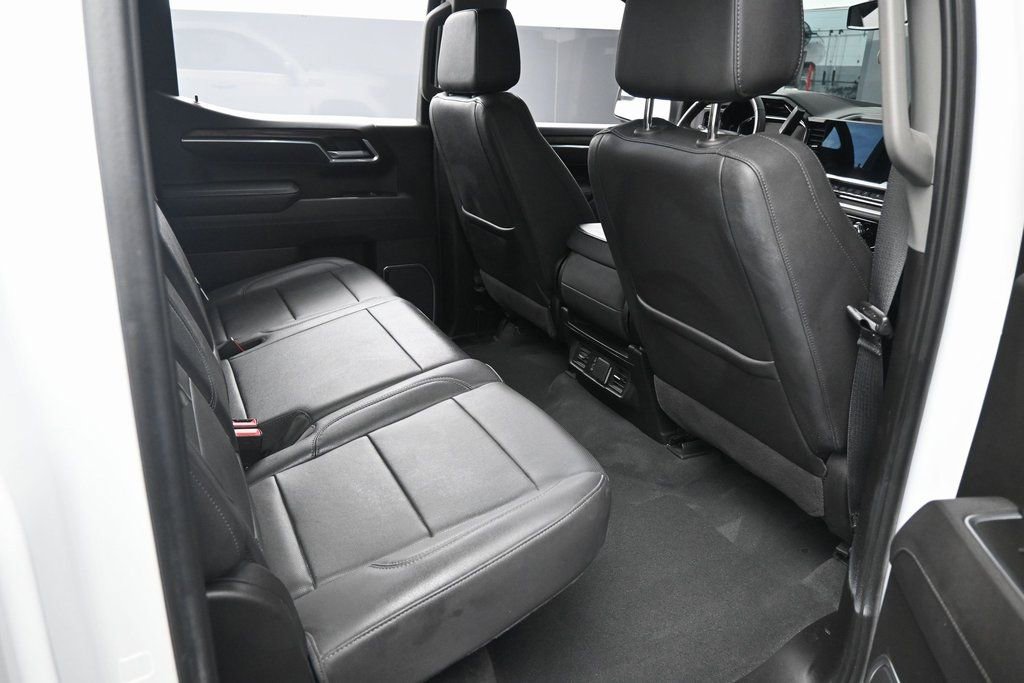 Used 2025 GMC Sierra 1500 SLT image 24