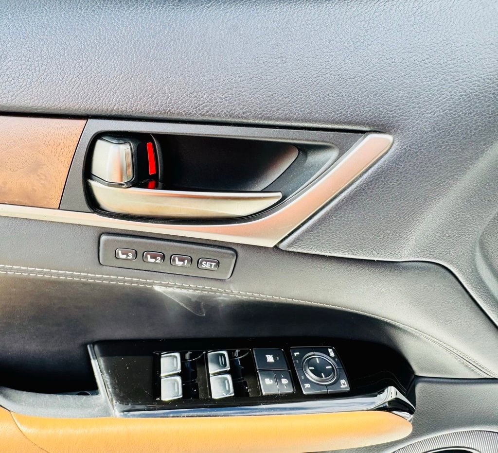 Used 2016 Lexus GS 350 AWD image 9