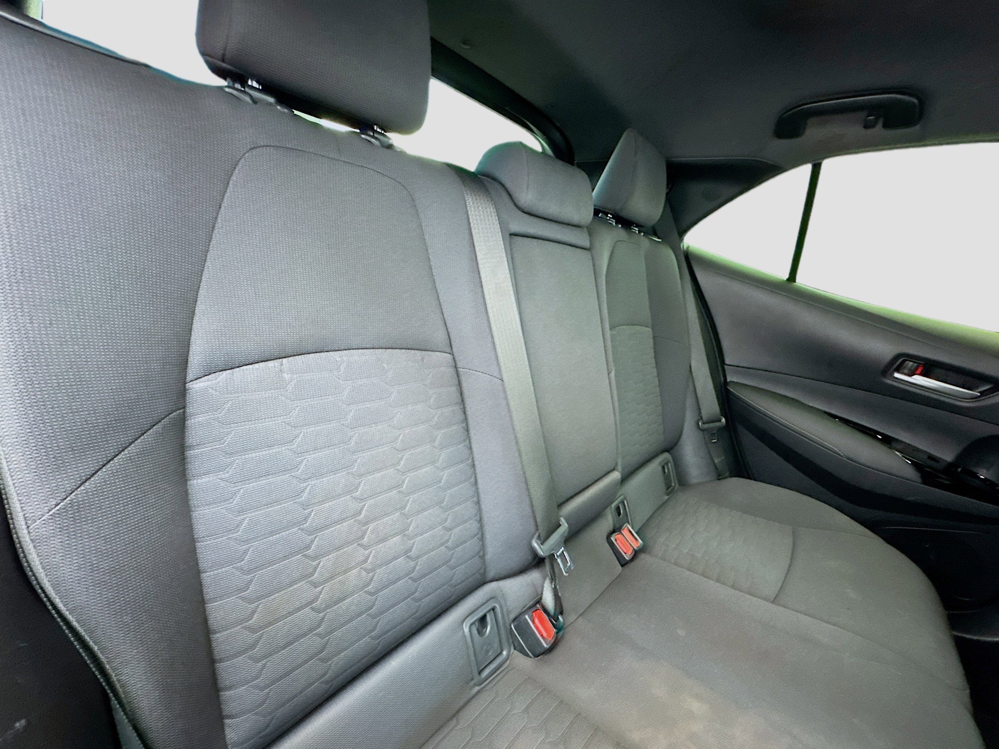 Used 2019 Toyota Corolla SE w/ Carpet Mat Package FWD image 17