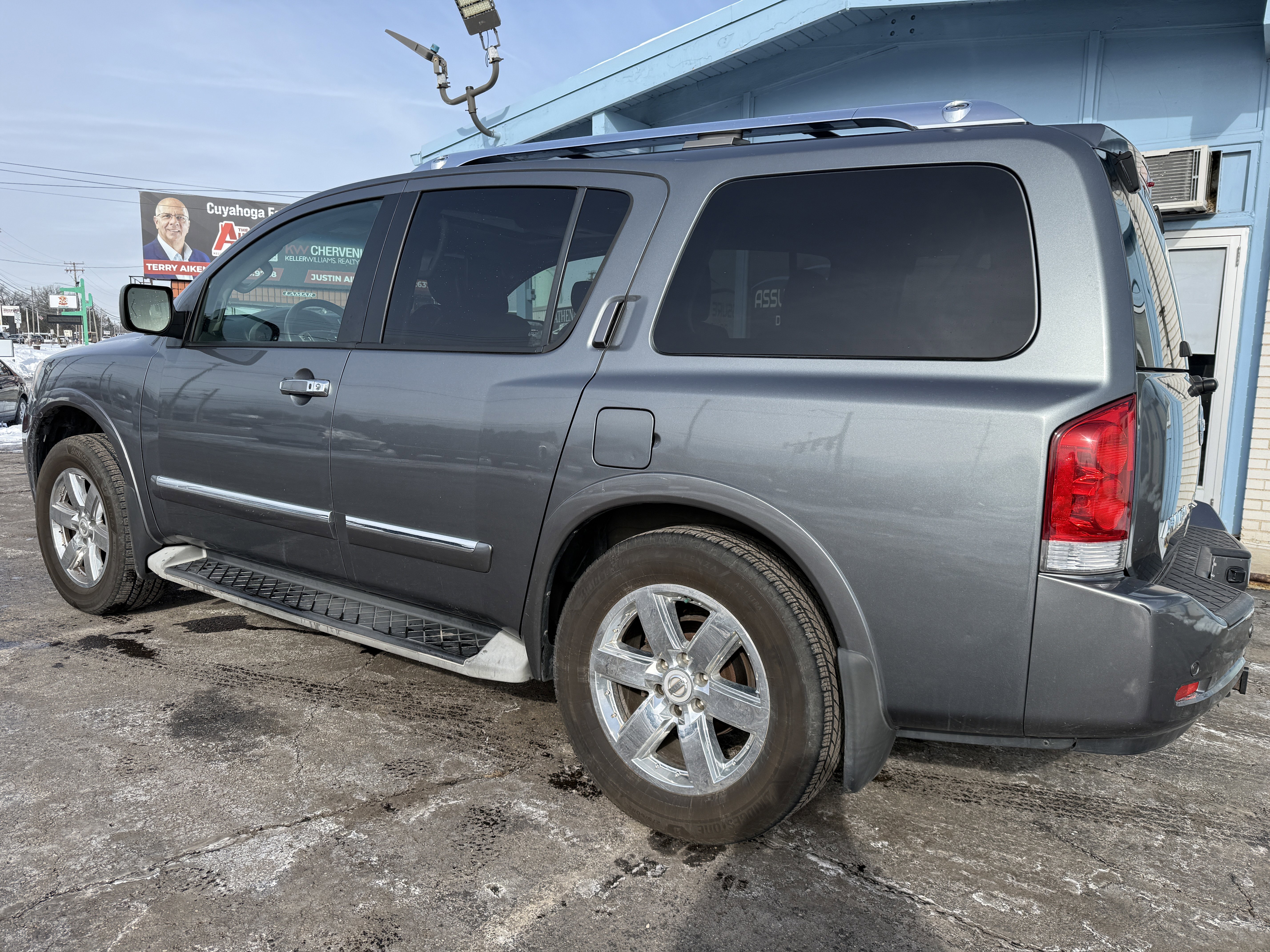 Used 2014 Nissan Armada Platinum w/ 2nd Row Captain Seat Package image 3