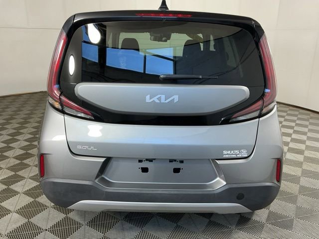 Used 2024 Kia Soul LX w/ Option Group 015 FWD image 9