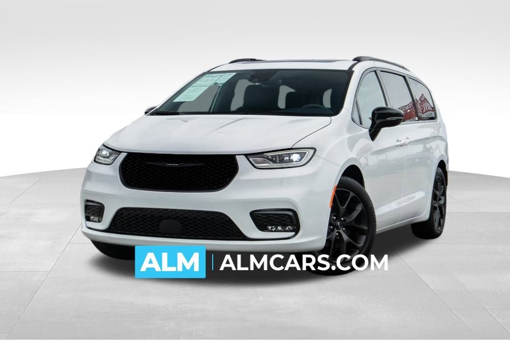 Used 2024 Chrysler Pacifica Limited w/ S Appearance Package