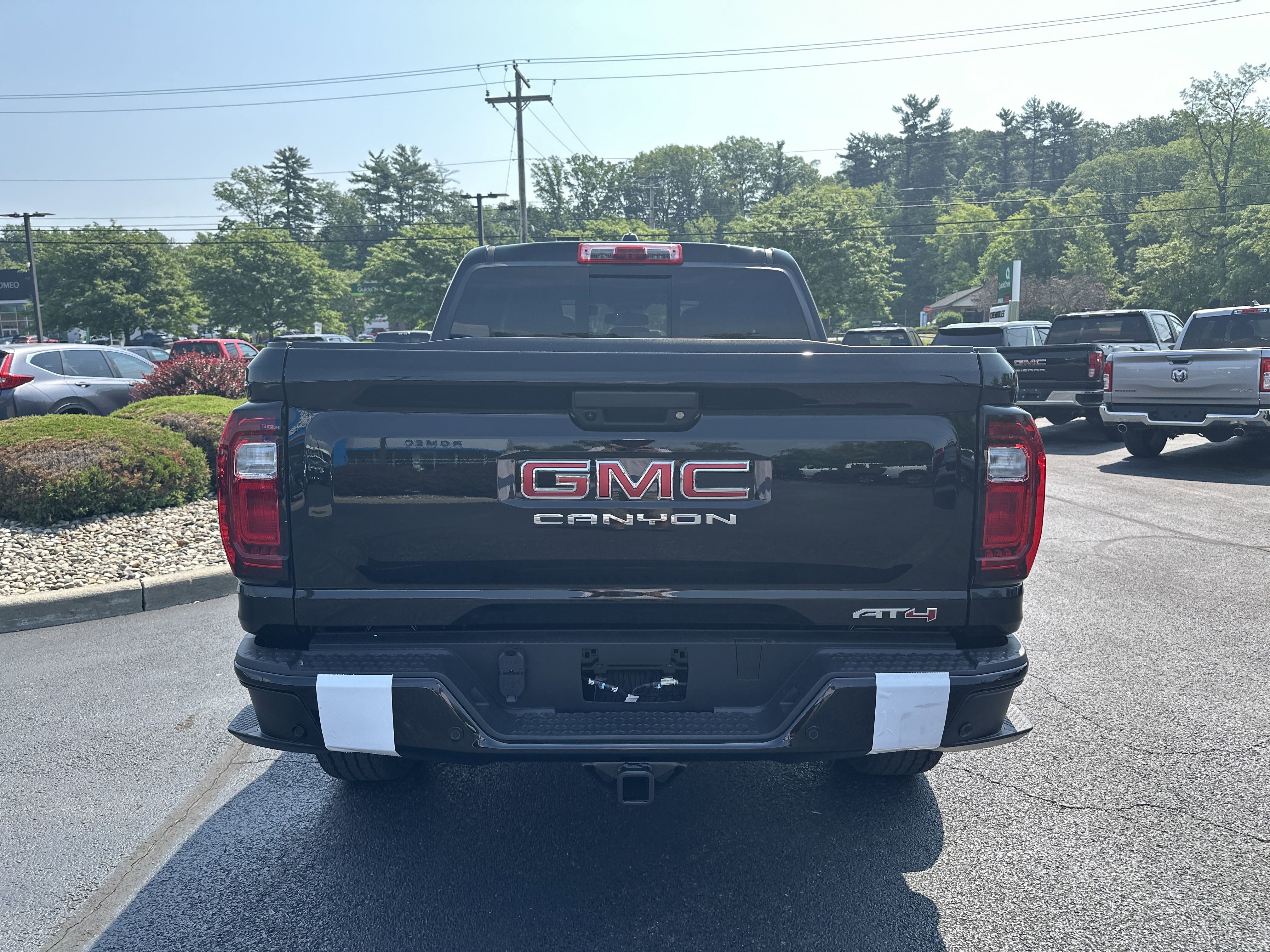 New 2025 GMC Canyon AT4 w/ Technology Plus Package image 7