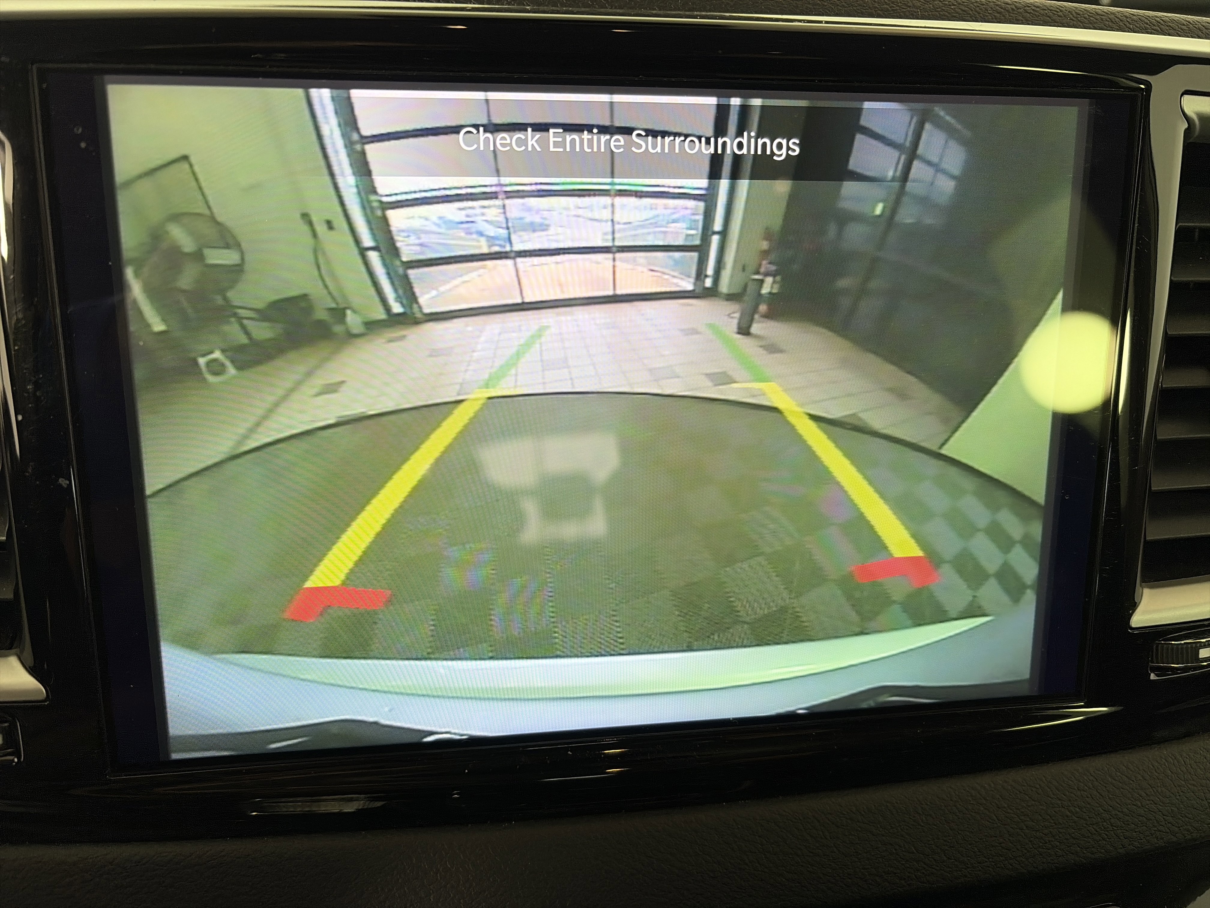 Used 2024 Chrysler Pacifica Touring-L image 23