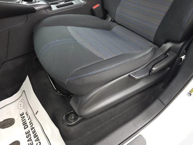 Used 2025 Nissan Leaf S FWD image 28