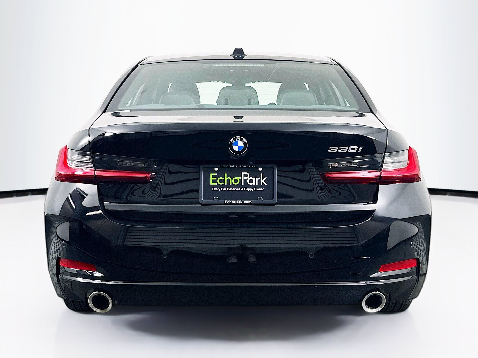 Used 2025 BMW 330i Sedan RWD image 7