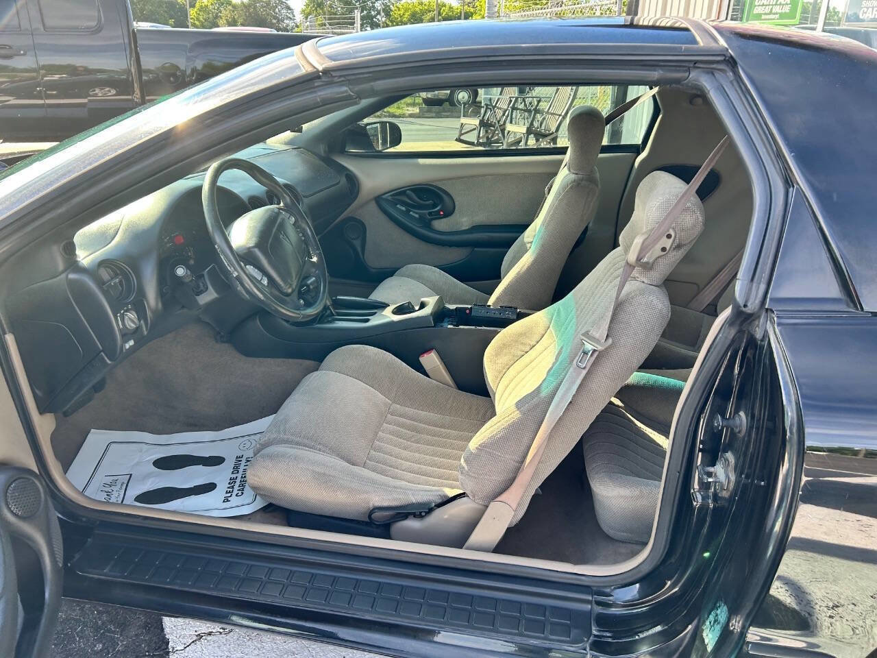 Used 2002 Pontiac Firebird Coupe w/ Protection Group RWD image 7
