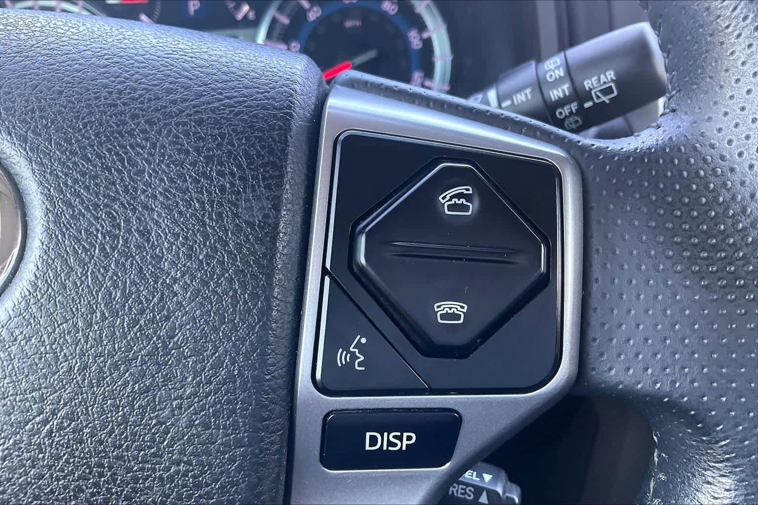 Used 2016 Toyota 4Runner Limited AWD/4WD image 26