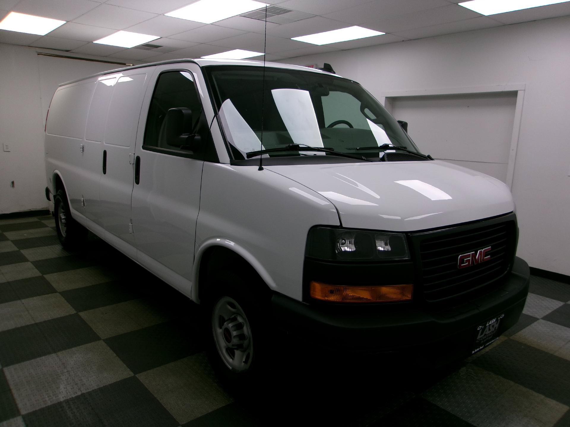 Used 2024 GMC Savana 2500 Extended w/ Driver Convenience Package RWD image 14