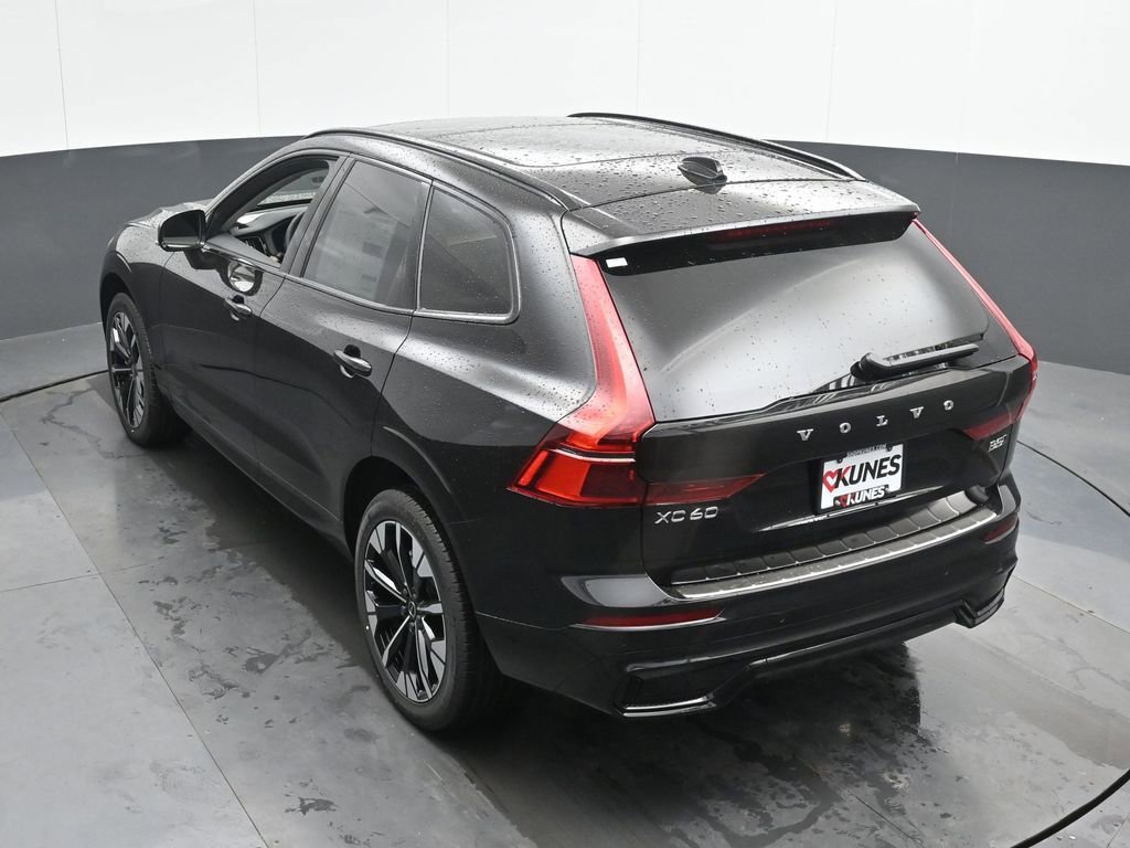 New 2026 Volvo XC60 B5 Plus w/ Protection Package Premier AWD/4WD image 37