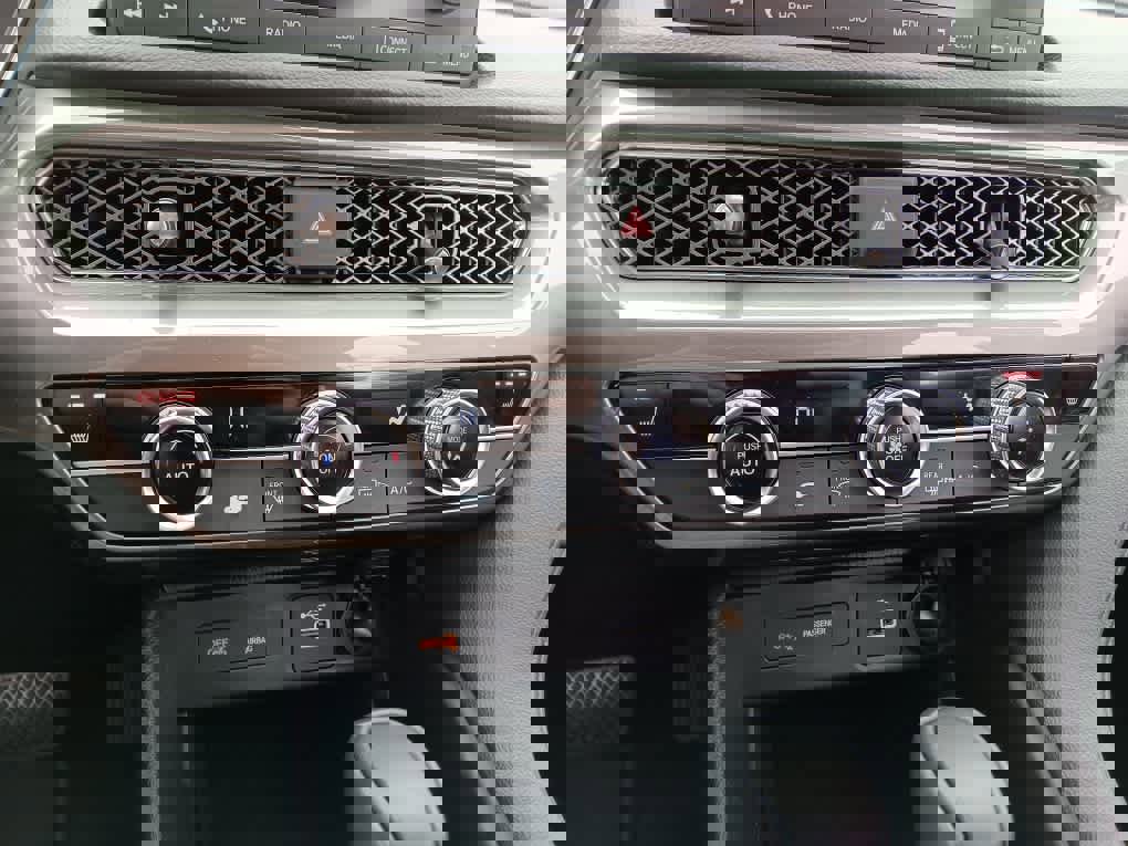 Used 2025 Acura Integra image 24