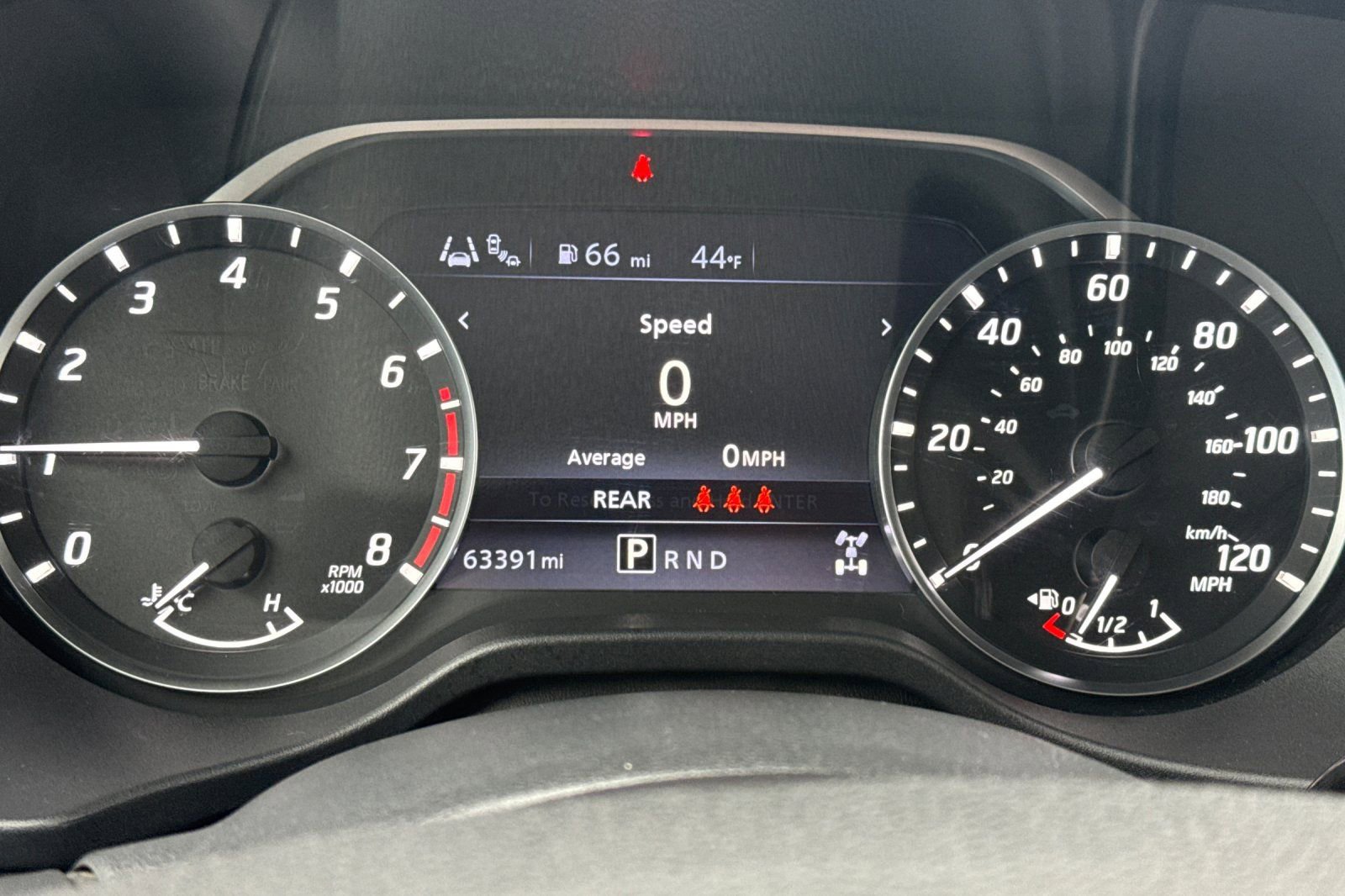 Used 2022 Nissan Titan SV w/ Accessory Utility Package image 26