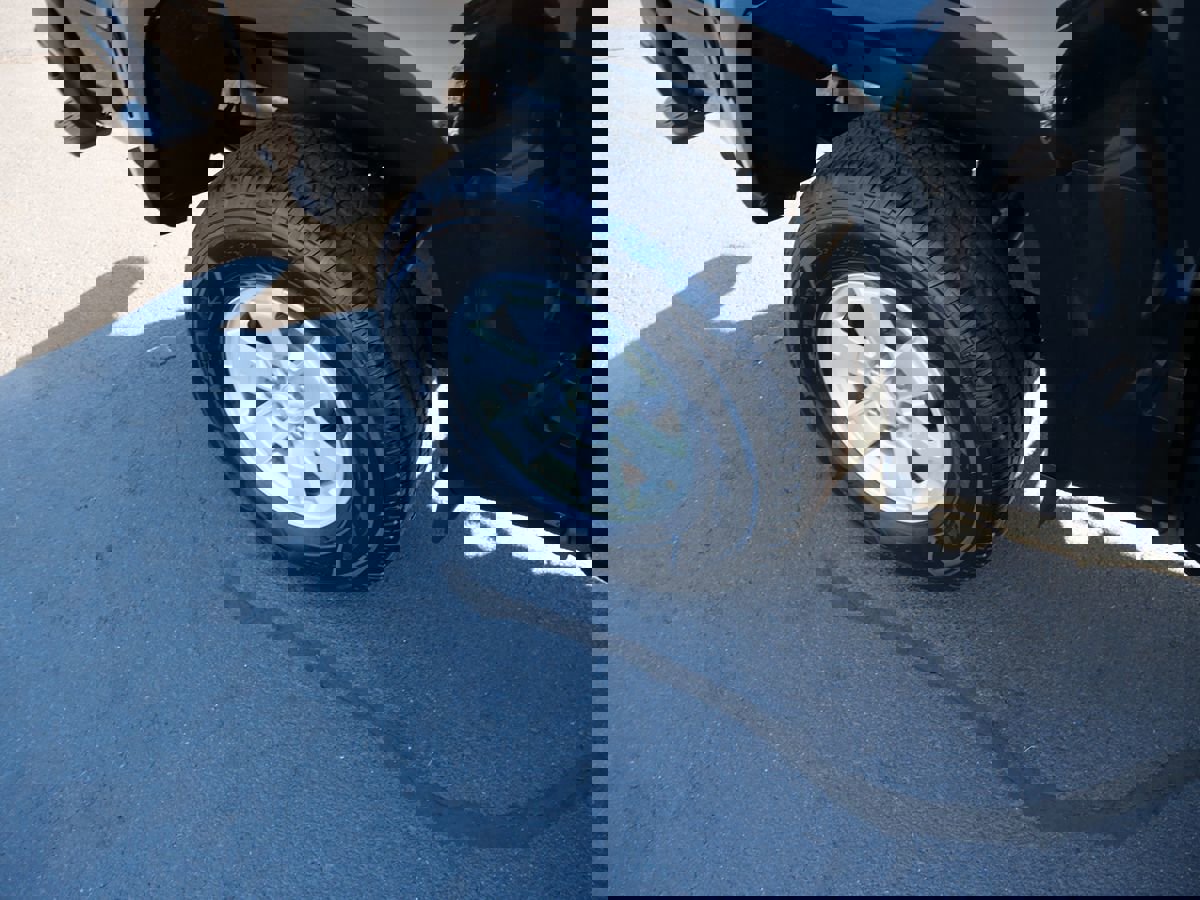 Used 2018 Chevrolet Colorado W/T w/ WT Convenience Package image 32