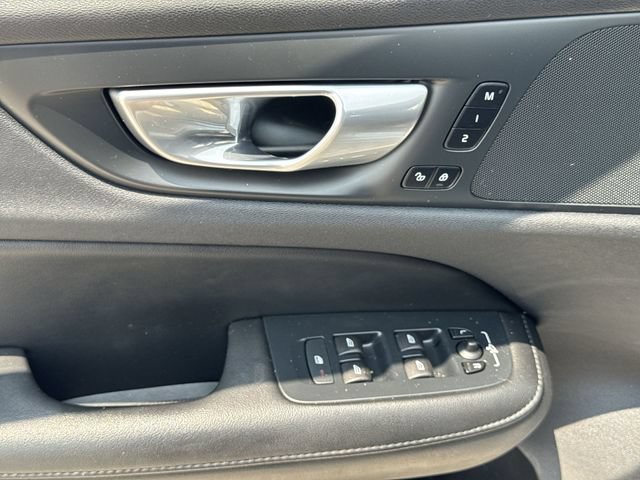 Used 2024 Volvo S60 B5 Core FWD image 13