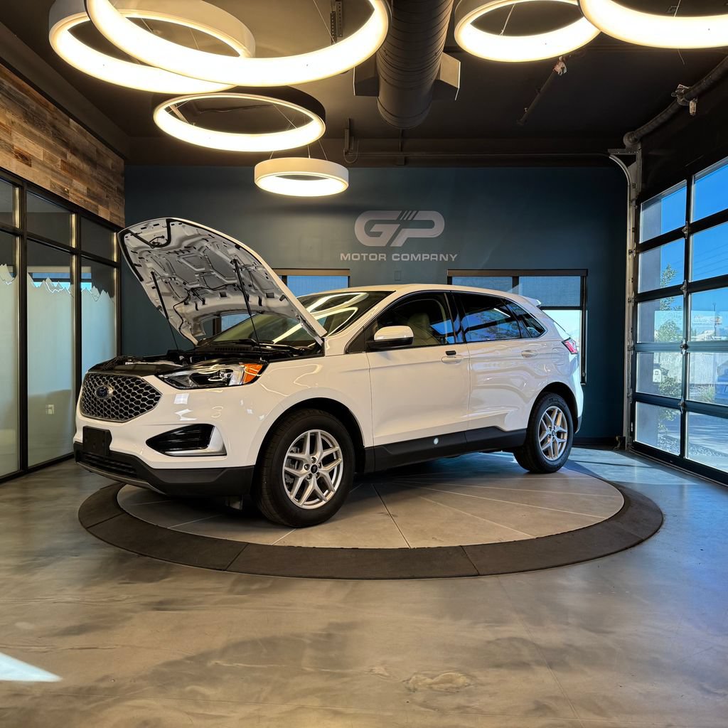 Used 2024 Ford Edge SEL AWD/4WD image 24