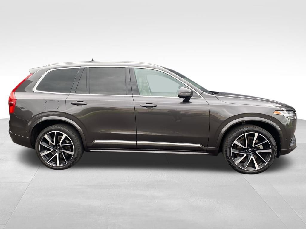 Used 2023 Volvo XC90 B6 Plus w/ Protection Package image 3