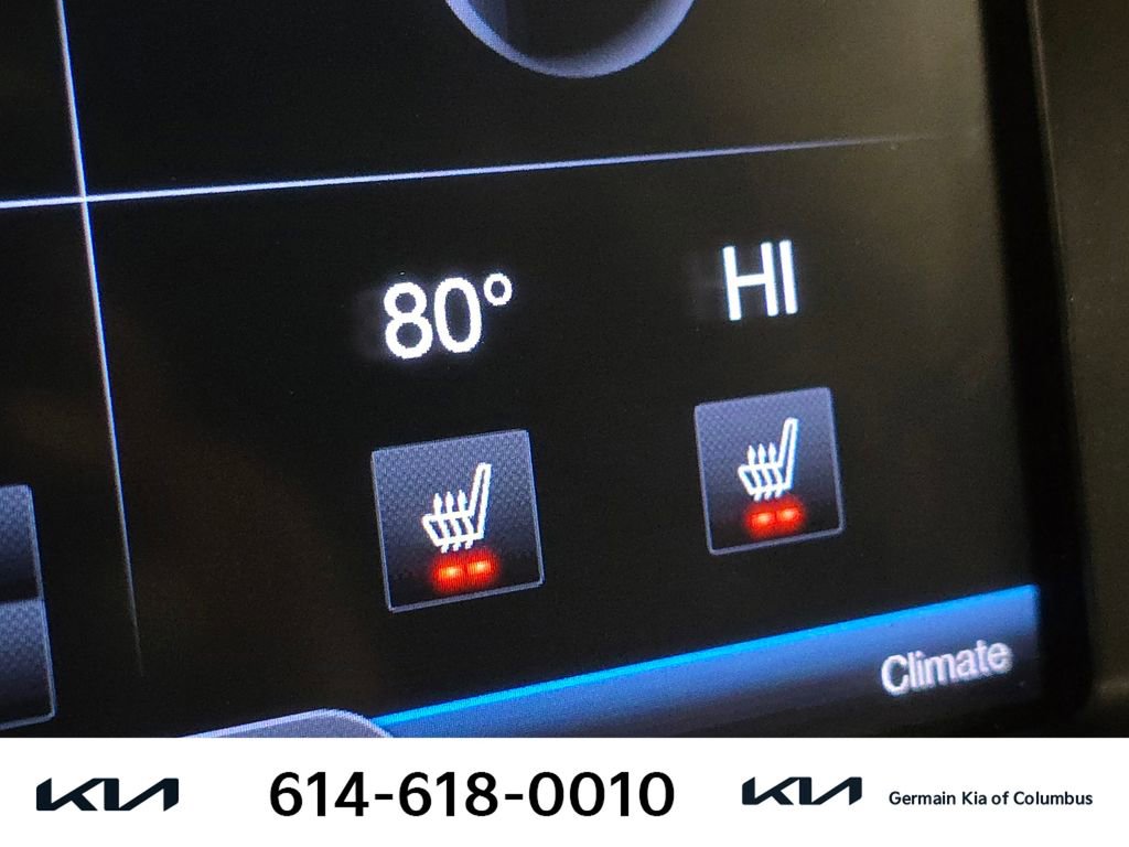 Used 2013 Ford Edge Limited image 27