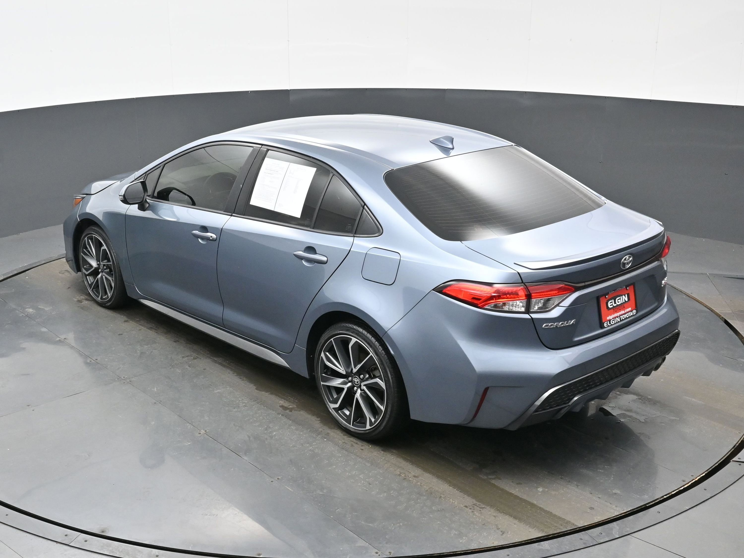Used 2020 Toyota Corolla SE image 36