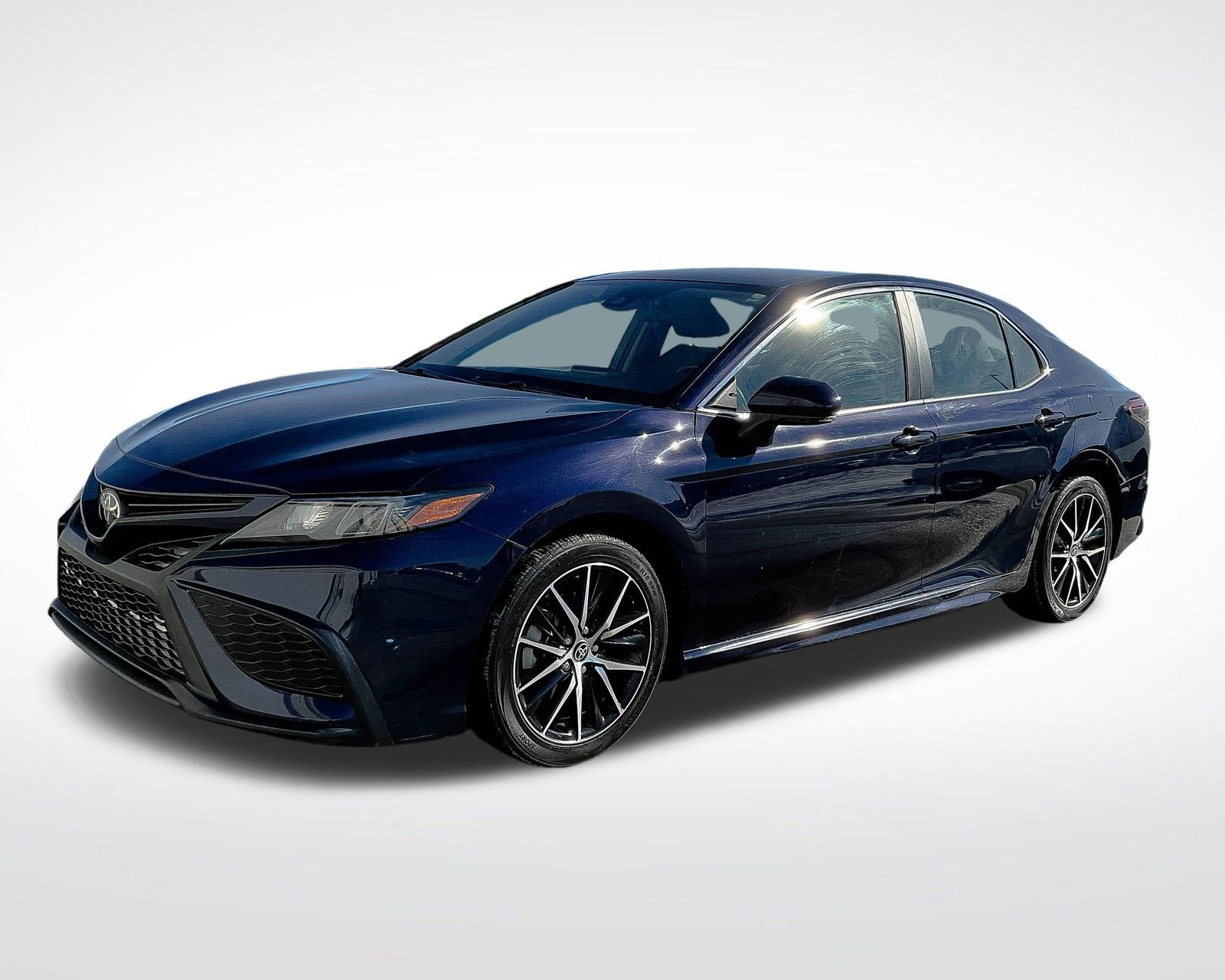 Used 2022 Toyota Camry SE