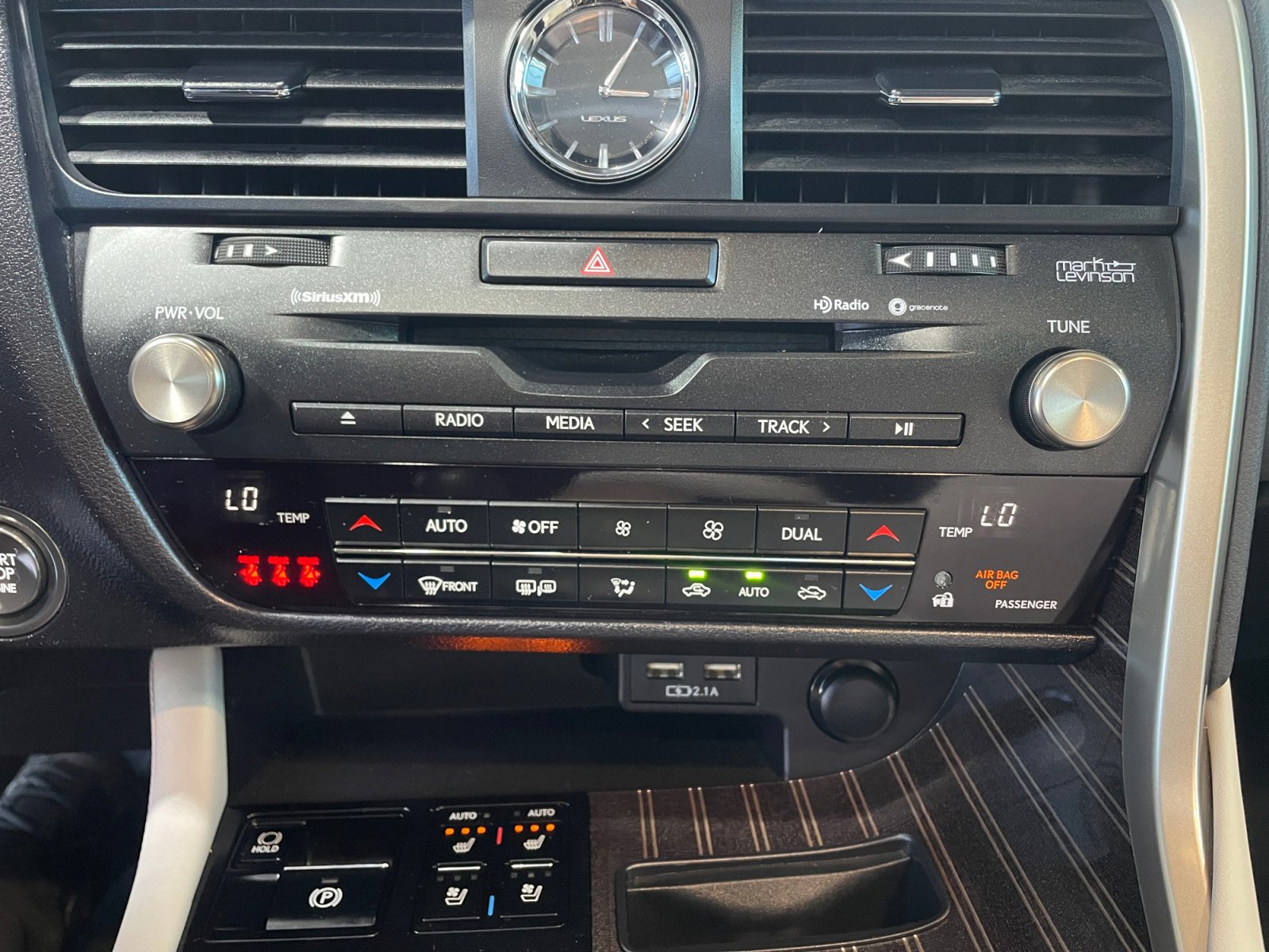 Used 2020 Lexus RX 350 FWD w/ Luxury Package image 11