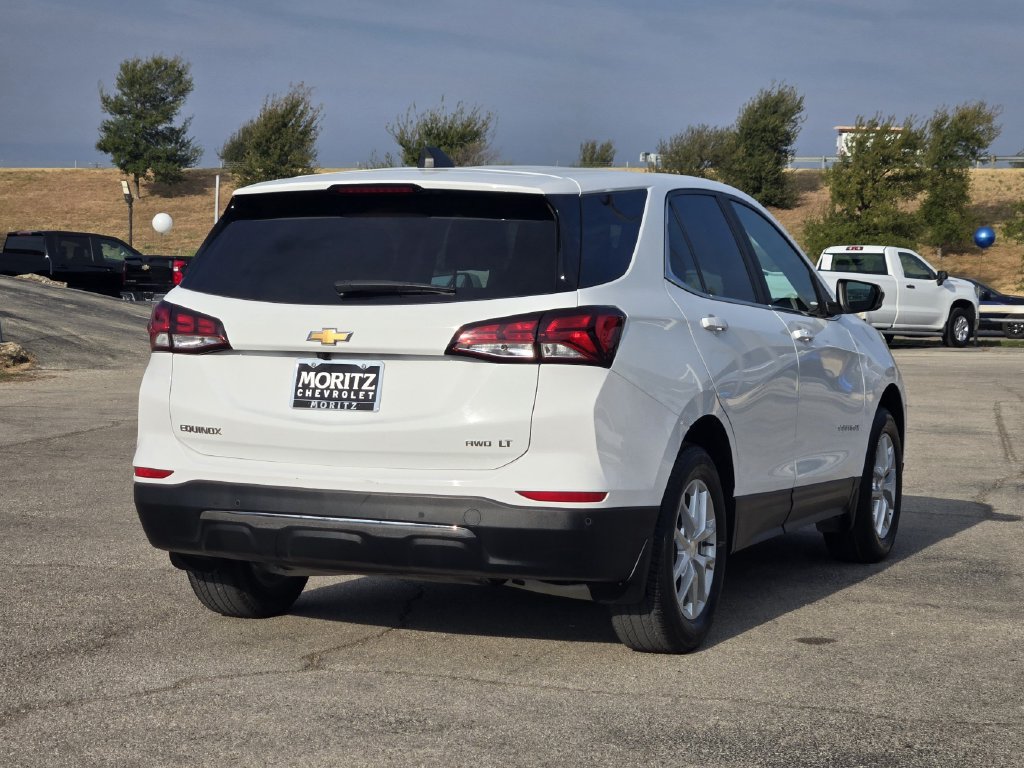 Used 2023 Chevrolet Equinox LT w/ LPO, Floor Liner Package AWD/4WD image 7