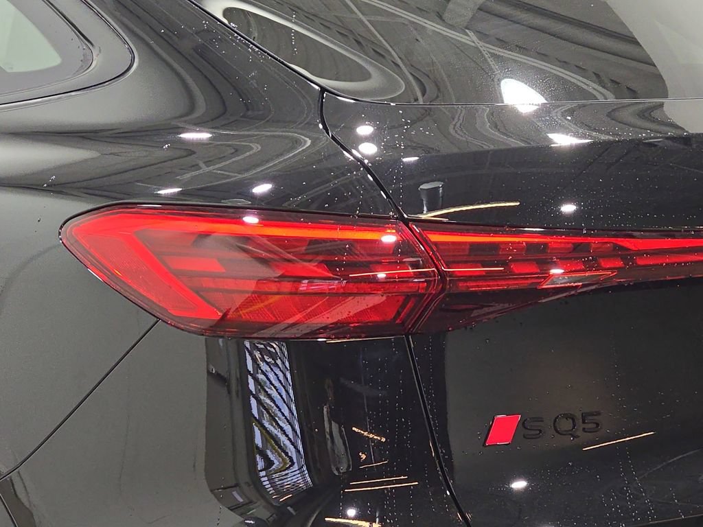 New 2026 Audi SQ5 Premium Plus AWD/4WD image 33
