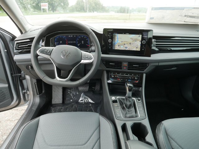 New 2026 Volkswagen Jetta SEL FWD image 9