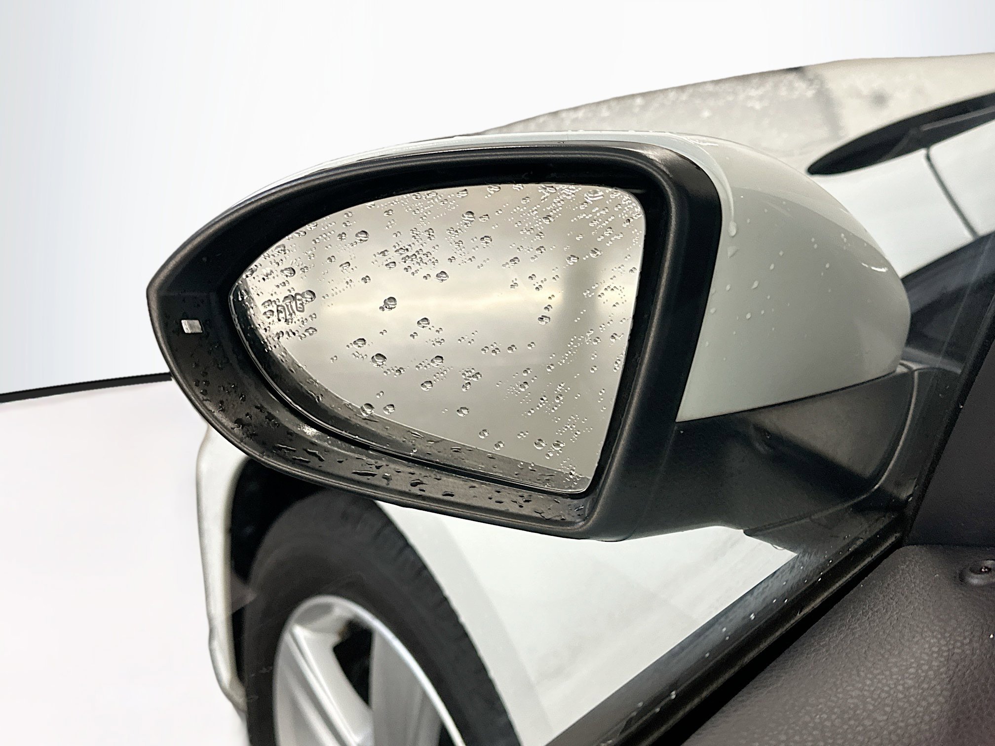 Used 2018 Volkswagen Golf SE FWD image 16