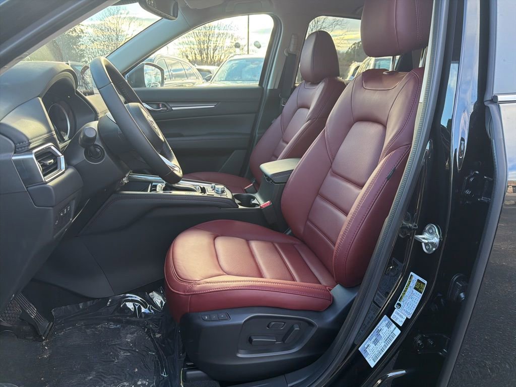 New 2025 MAZDA CX-5 Carbon Edition image 14