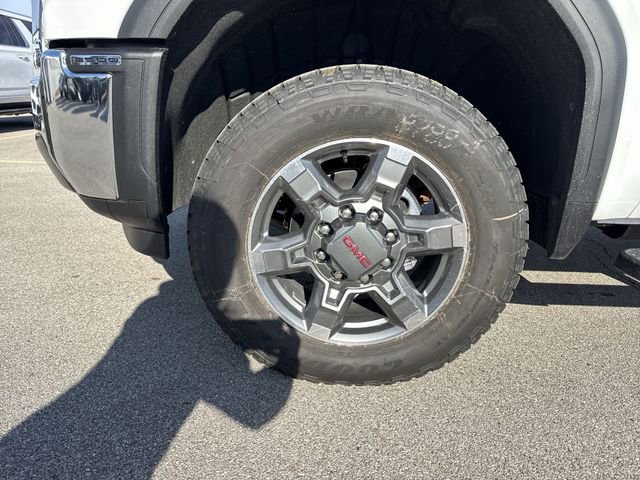 New 2026 GMC Sierra 3500 SLT w/ SLT Premium Package AWD/4WD image 10
