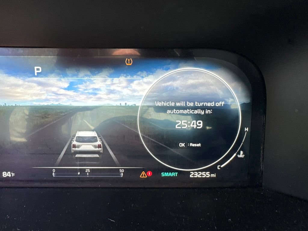 Used 2023 Kia Sorento SX AWD/4WD image 13