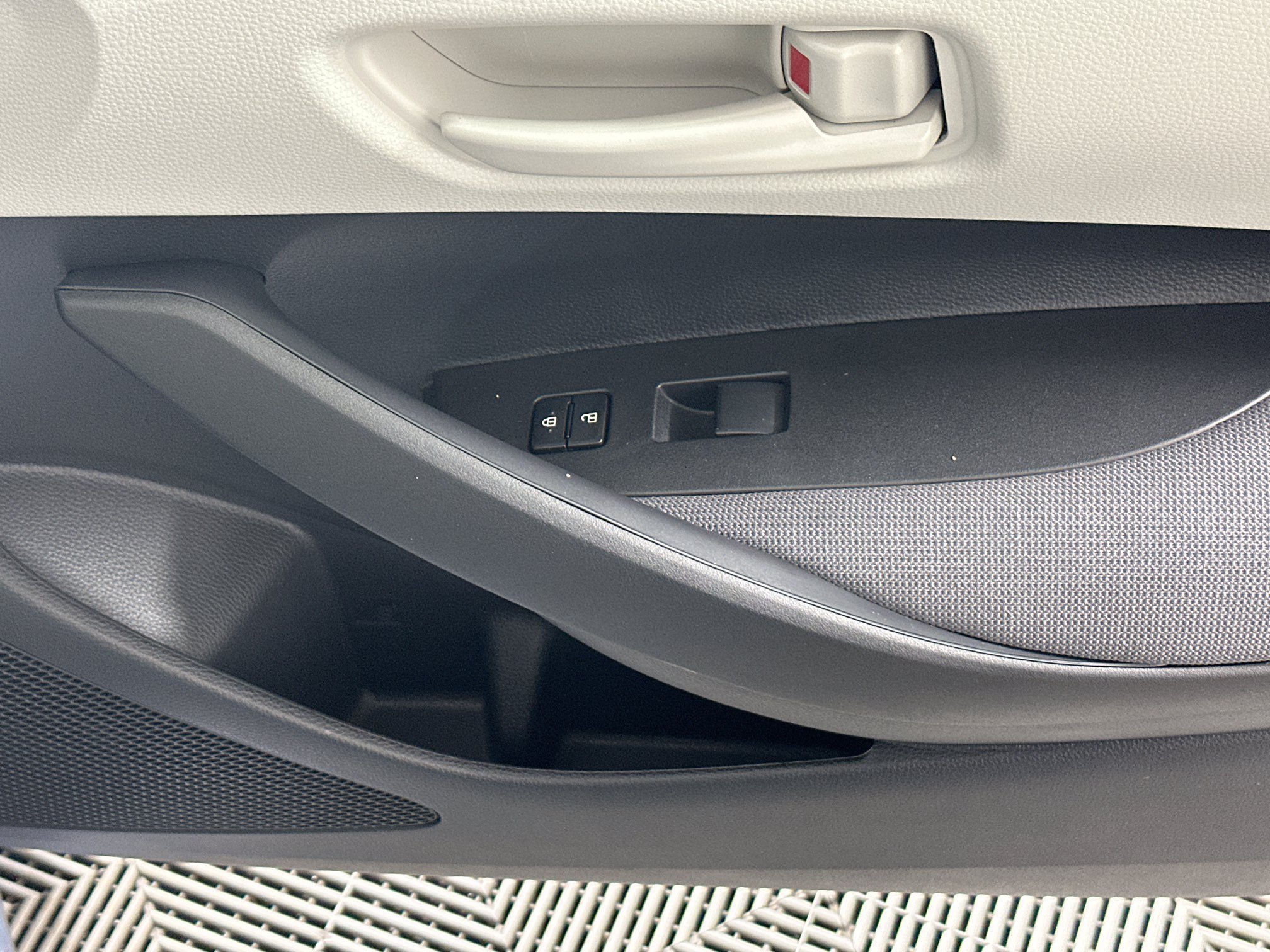 New 2026 Toyota Corolla LE FWD image 26