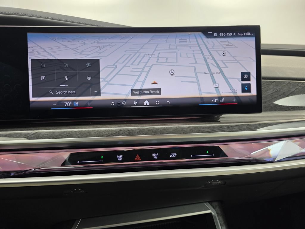 Used 2023 BMW i7 xDrive60 w/ Parking Assistance Package AWD/4WD image 24